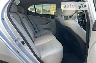Седан Kia Optima 2014 в 