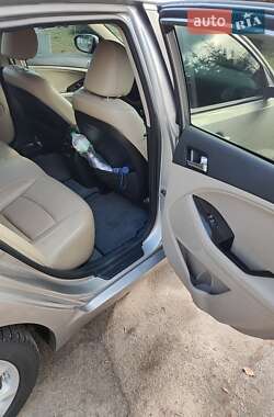 Седан Kia Optima 2012 в Вінниці
