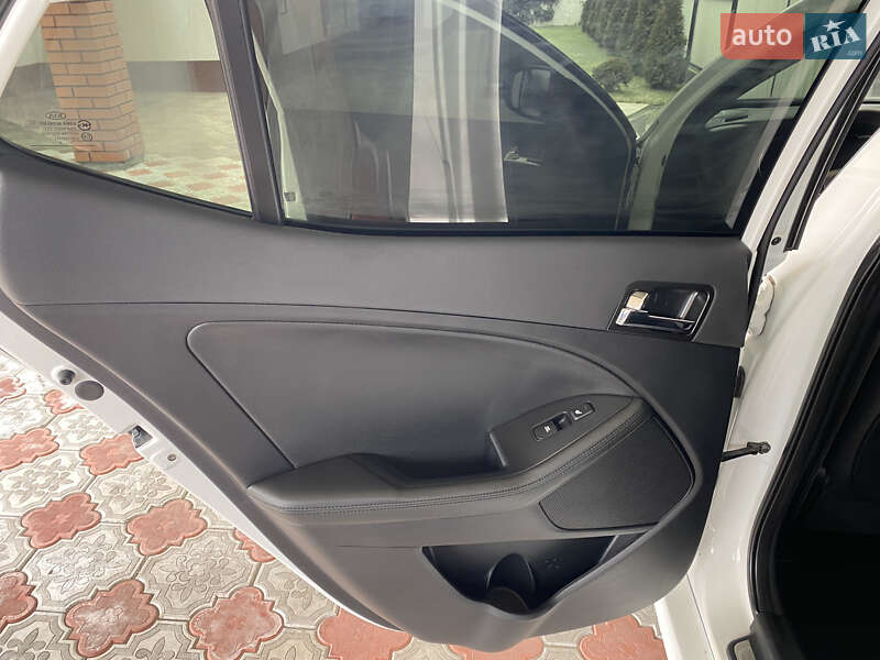 Седан Kia Optima 2012 в Днепре фото 8 Седан Kia Optima 2012 в Днепре