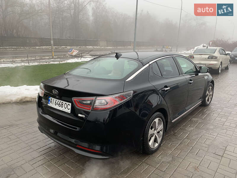 Седан Kia Optima 2014 в Киеве