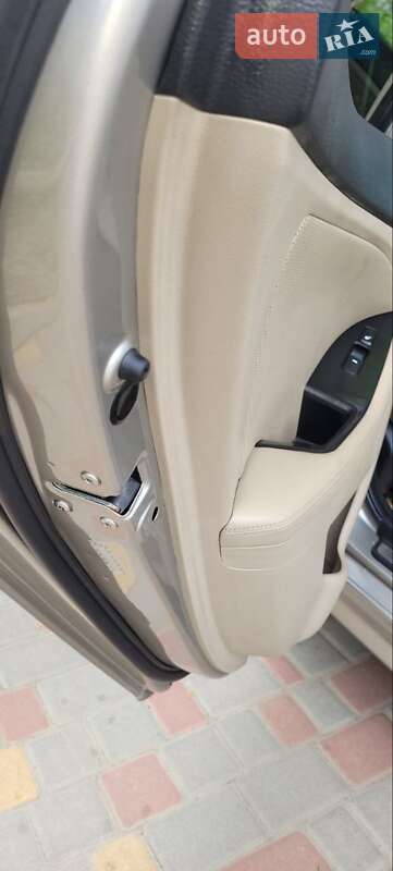 Седан Kia Optima 2012 в Подольске