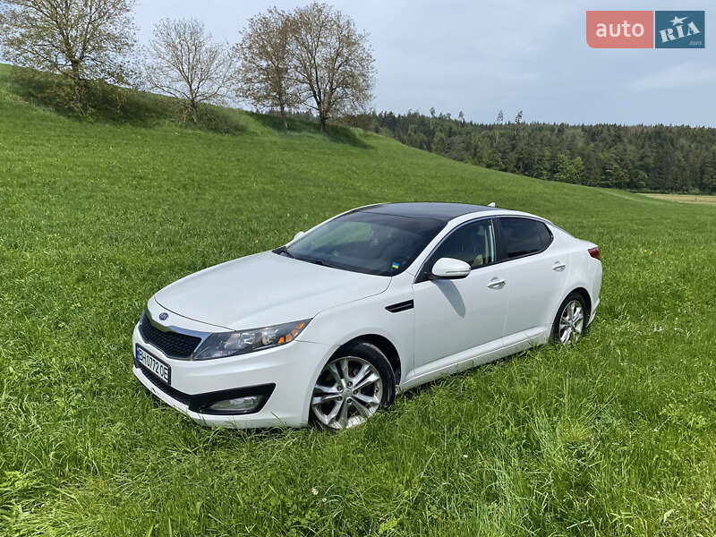 Седан Kia Optima 2012 в Одессе