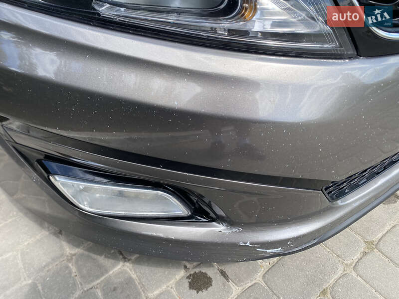 Седан Kia Optima 2015 в Львове