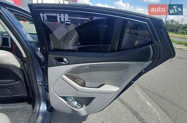 Седан Kia Optima 2014 в Киеве