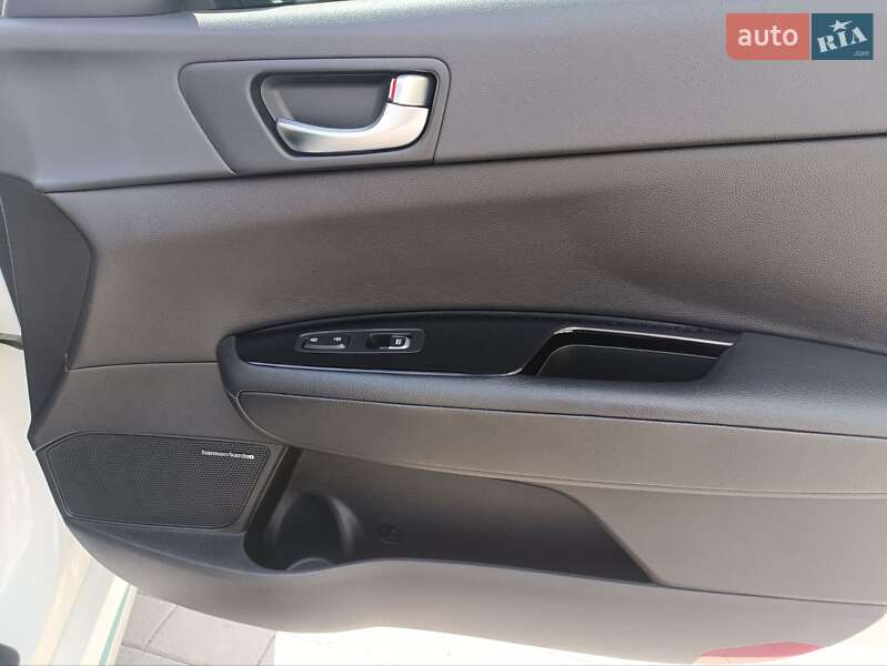 Седан Kia Optima 2017 в Ровно