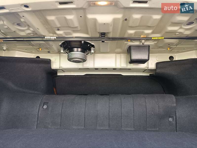 Седан Kia Optima 2017 в Ровно