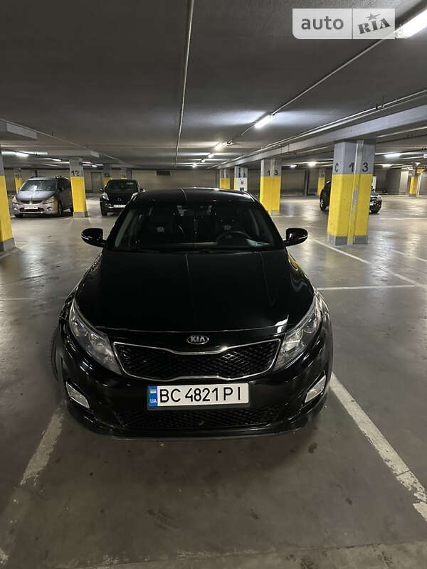 Седан Kia Optima 2015 в Львові