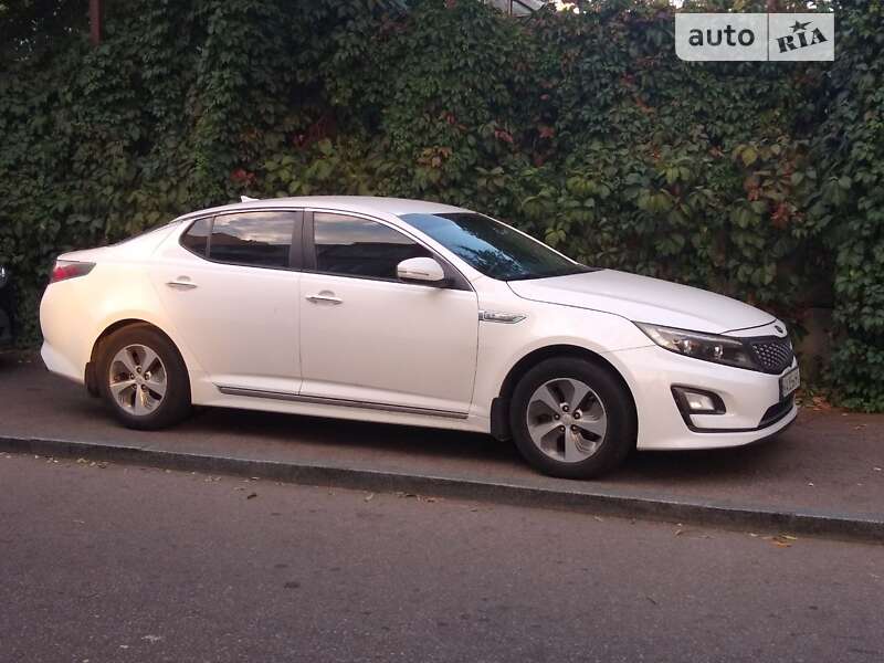 Седан Kia Optima 2014 в Киеве