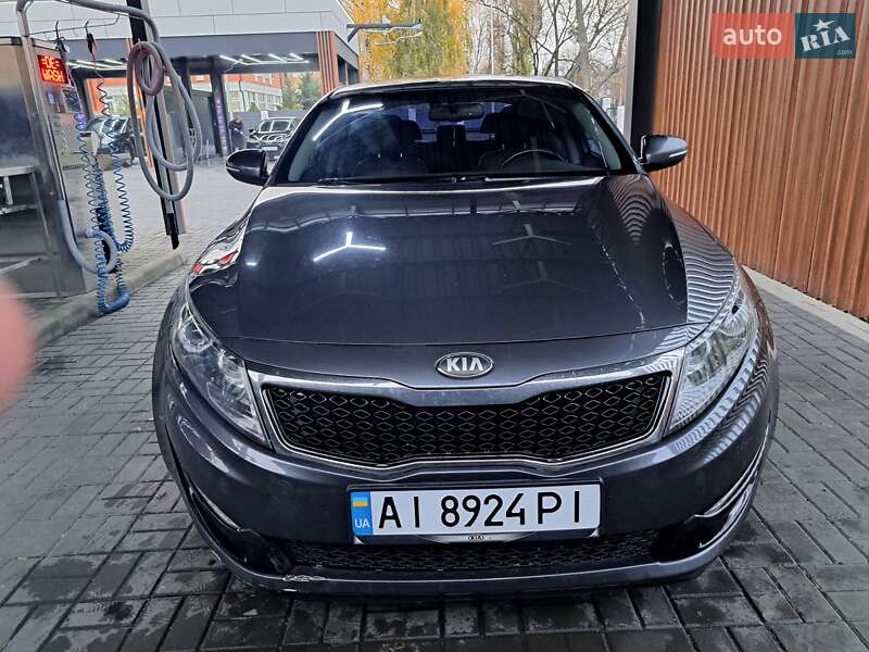 Седан Kia Optima 2013 в Черкассах