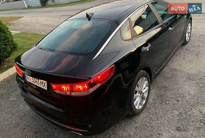 Седан Kia Optima 2018 в Киеве