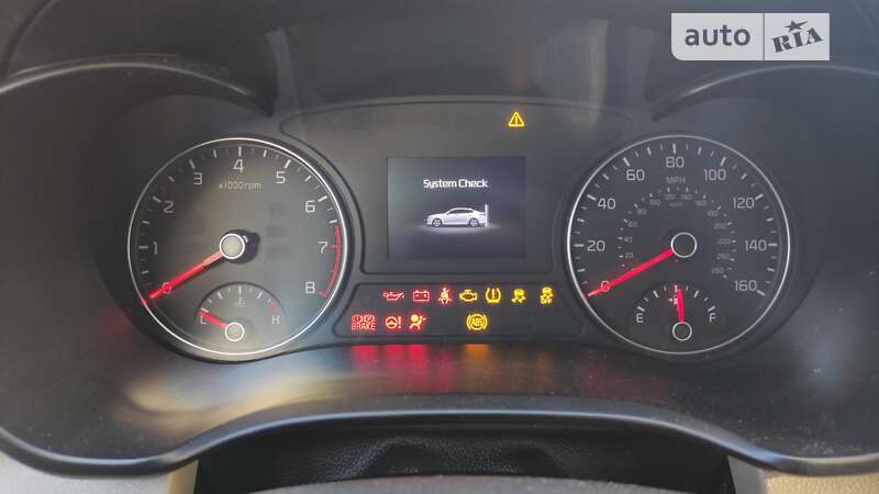 Седан Kia Optima 2016 в Одессе