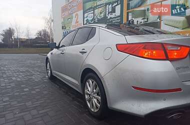 Седан Kia Optima 2014 в Кременчуге