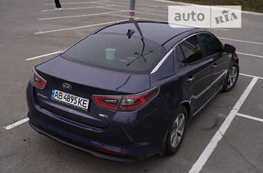 Седан Kia Optima 2014 в Виннице