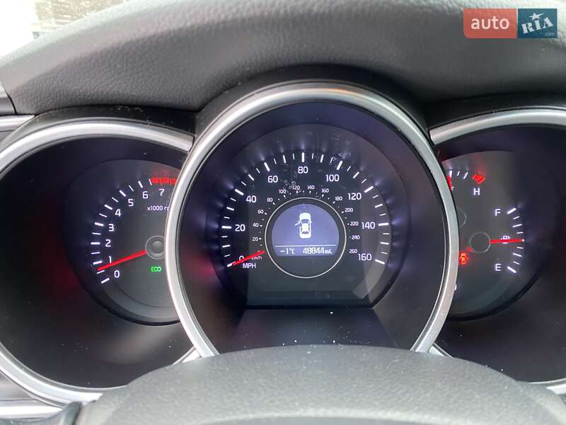 Седан Kia Optima 2015 в Хмельницькому