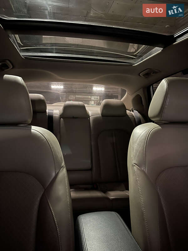 Седан Kia Optima 2016 в Киеве