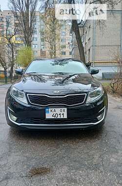 Седан Kia Optima 2013 в Киеве