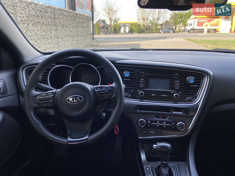 Седан Kia Optima 2014 в Снятине