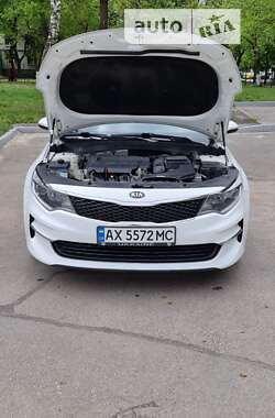 Седан Kia Optima 2016 в Харькове