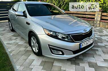 Седан Kia Optima 2015 в Богородчанах