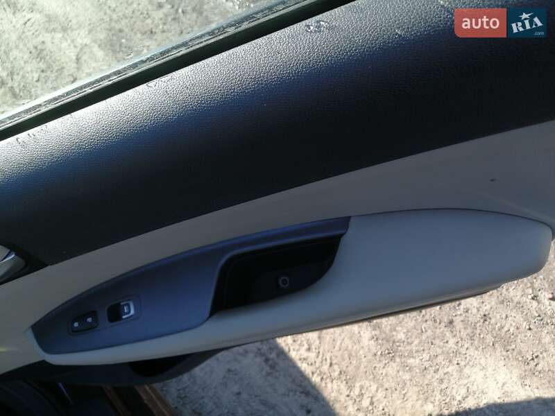Седан Kia Optima 2016 в Ровно