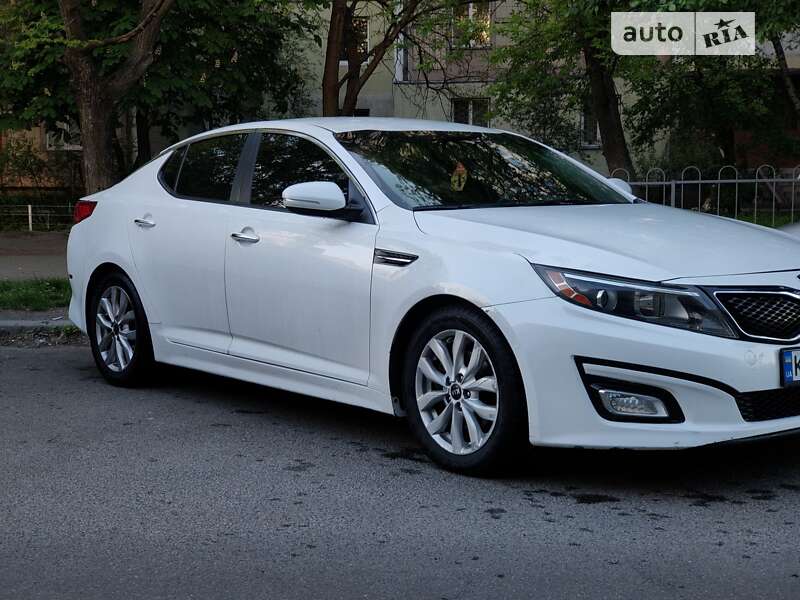 Седан Kia Optima 2015 в Киеве