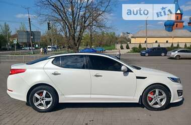 Седан Kia Optima 2012 в Кривом Роге