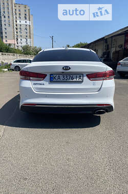 Седан Kia Optima 2018 в Киеве