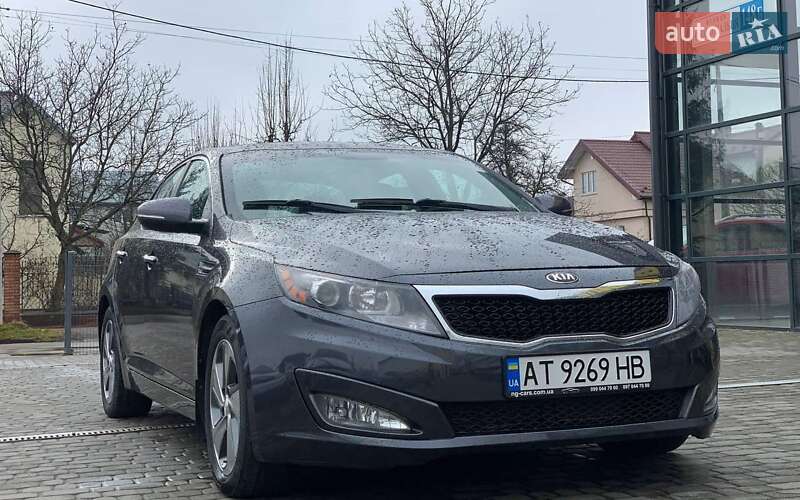 Седан Kia Optima 2012 в Белой Церкви