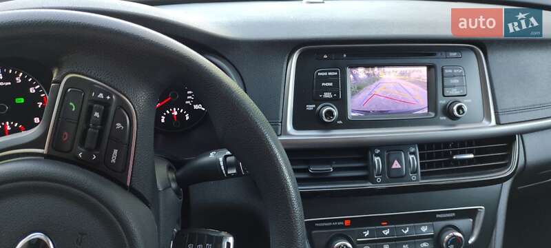 Седан Kia Optima 2016 в Ровно