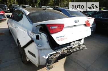 Седан Kia Optima 2015 в 