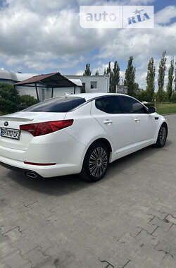 Седан Kia Optima 2013 в Сумах