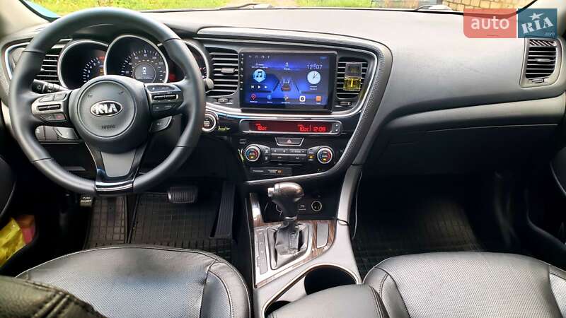 Седан Kia Optima 2015 в Здолбуніві
