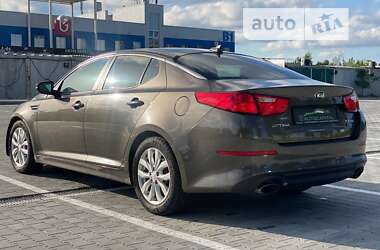 Седан Kia Optima 2014 в Києві