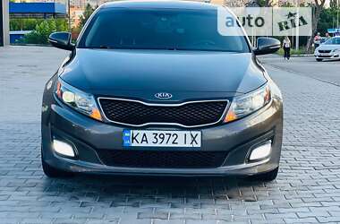 Седан Kia Optima 2013 в Полтаве