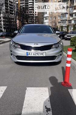 Седан Kia Optima 2016 в Києві