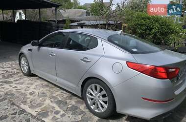 Седан Kia Optima 2015 в 