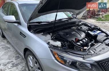 Седан Kia Optima 2015 в Звенигородці
