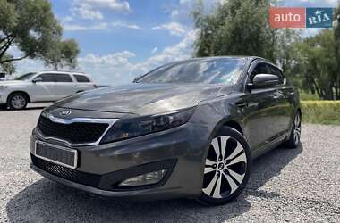 Седан Kia Optima 2012 в Умани