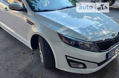 Седан Kia Optima 2015 в Кам'янському