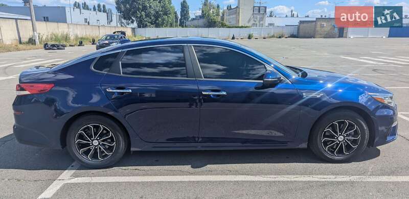 Седан Kia Optima 2019 в Киеве фото 4 Седан Kia Optima 2019 в Киеве