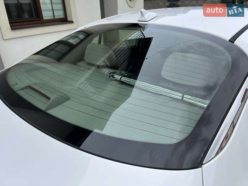 Седан Kia Optima 2014 в Луцьку