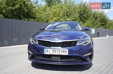 Седан Kia Optima 2018 в Києві