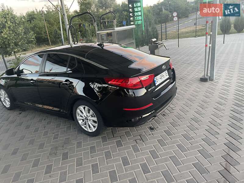 Седан Kia Optima 2014 в Полтаве