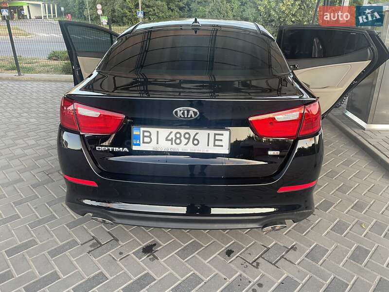 Седан Kia Optima 2014 в Полтаве