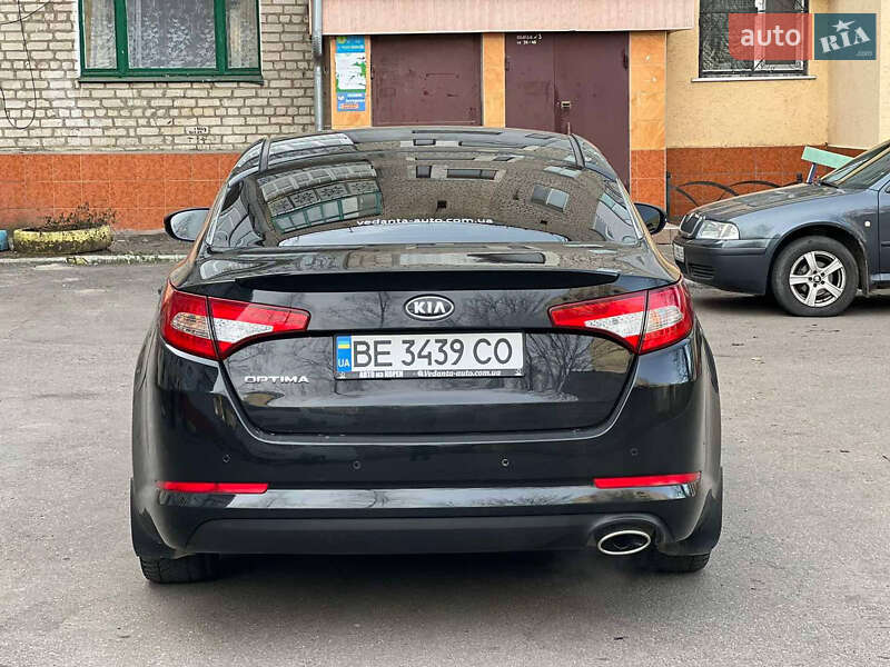 Седан Kia Optima 2011 в Вознесенську