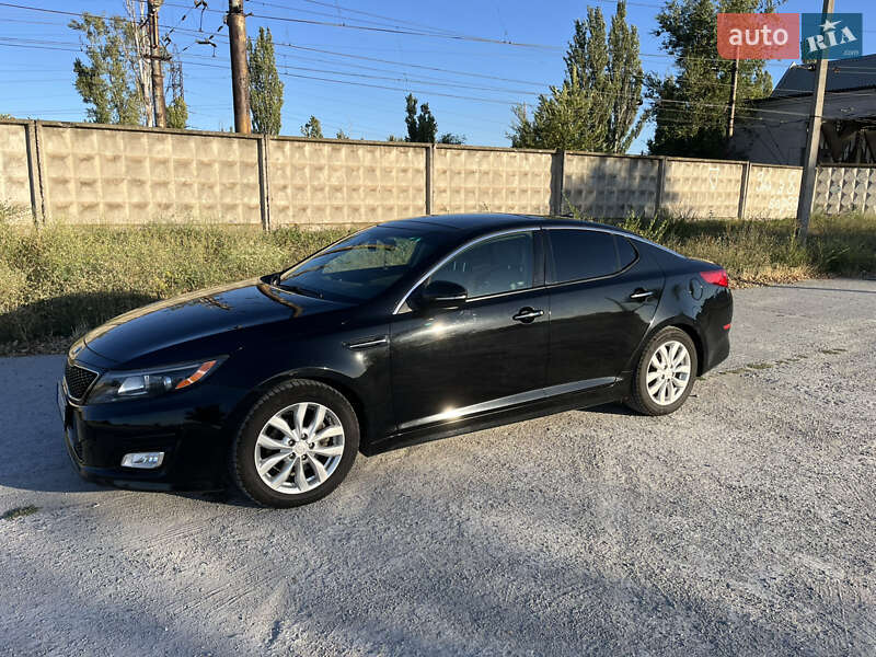 Седан Kia Optima 2014 в Кривом Роге