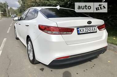 Седан Kia Optima 2016 в Запорожье