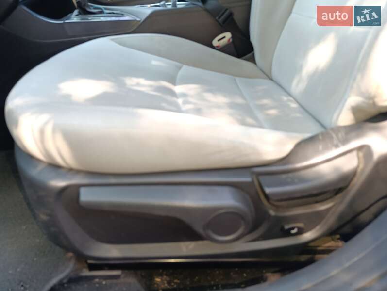 Седан Kia Optima 2014 в Миколаєві