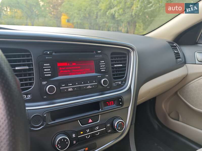 Седан Kia Optima 2014 в Луцьку