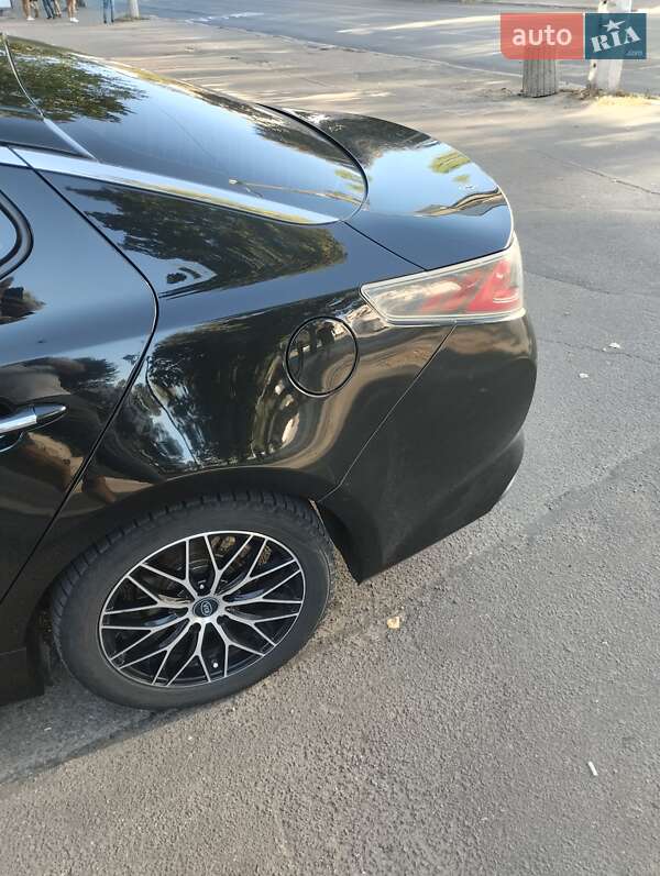 Седан Kia Optima 2014 в Житомире